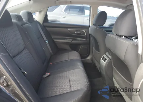 2018 Nissan Altima 2.5 from USA, damaged, VIN 1N4AL3APXJC150986